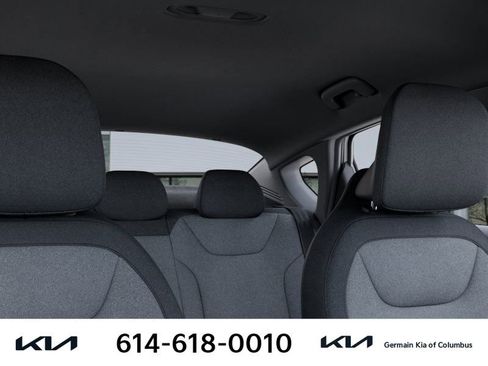 New 2025 Kia K4 LX image 30
