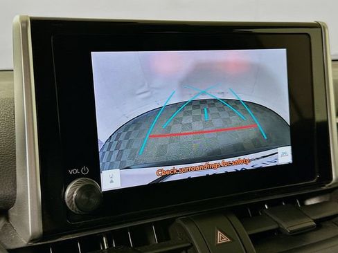 Certified 2025 Toyota RAV4 XLE FWD image 17