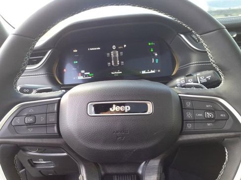 New 2024 Jeep Grand Cherokee Limited 4xe AWD/4WD image 14