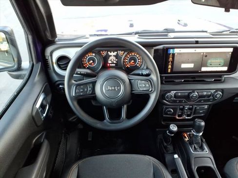 New 2026 Jeep Gladiator Sport image 5