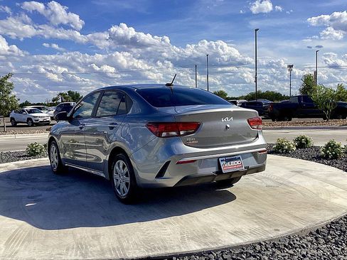 Used 2022 Kia Rio S image 7