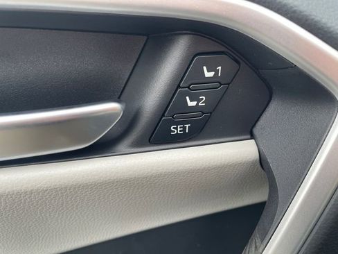 New 2025 Toyota RAV4 XLE Premium image 26