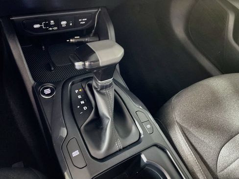 Used 2025 Kia K4 EX FWD image 16