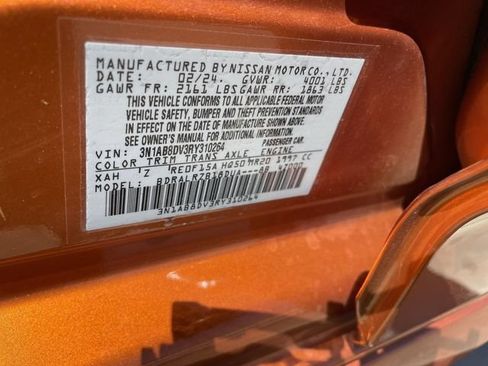 Used 2024 Nissan Sentra SR FWD image 32