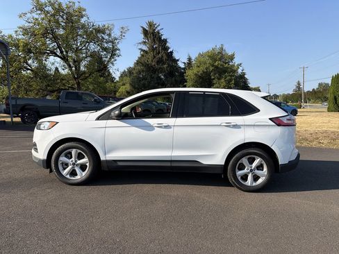 Used 2023 Ford Edge SE w/ Cargo Accessory Package AWD/4WD image 3
