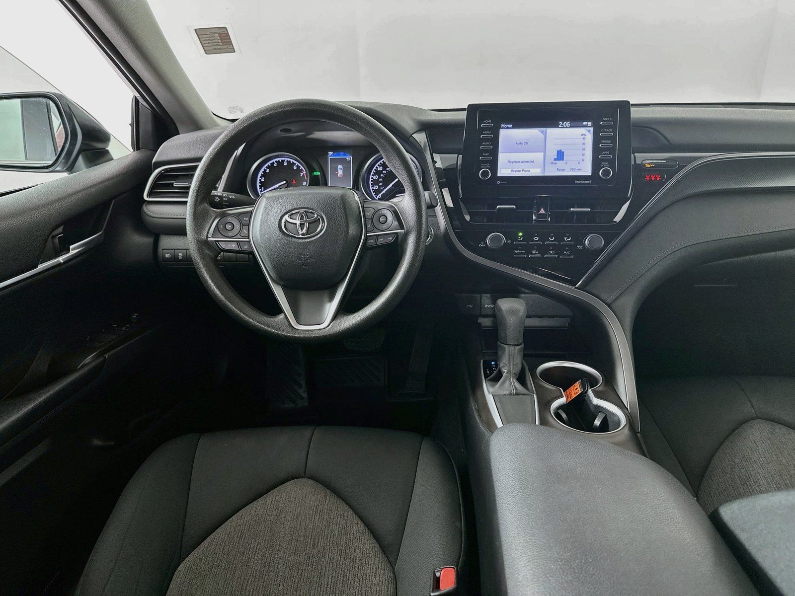 Used 2021 Toyota Camry LE w/ Convenience Package FWD image 22