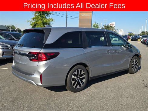 Used 2025 Honda Odyssey EX-L image 3