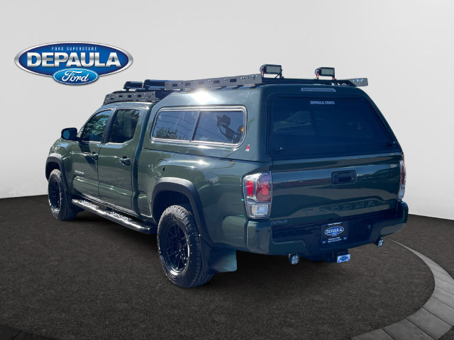Used 2022 Toyota Tacoma TRD Off-Road w/ TRD Premium Off Road Package AWD/4WD image 4