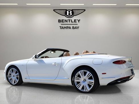 New 2026 Bentley Continental GTC AWD/4WD image 3