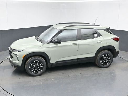 New 2026 Chevrolet TrailBlazer ACTIV w/ Driver Confidence Package FWD image 34