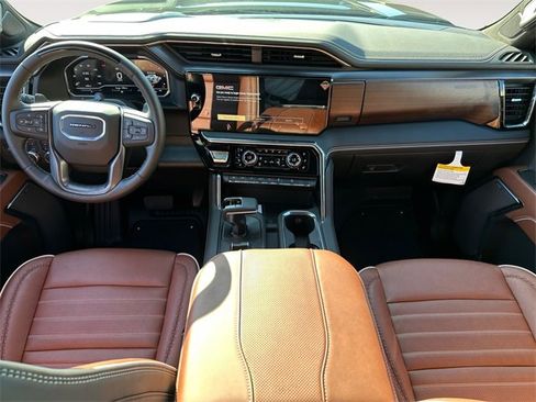 New 2025 GMC Sierra 1500 Denali Ultimate image 10