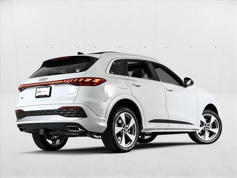 New 2025 Audi Q5 Premium Plus image 6