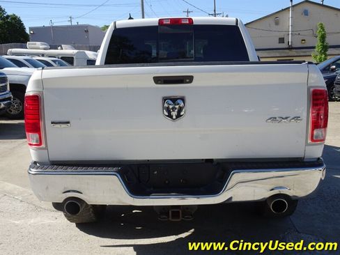 Used 2016 RAM 1500 Laramie AWD/4WD image 8
