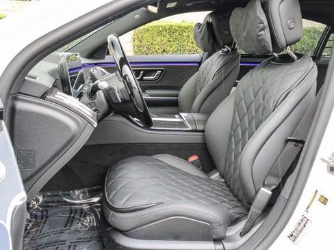 New 2025 Mercedes-Benz S 580 4MATIC Sedan image 17