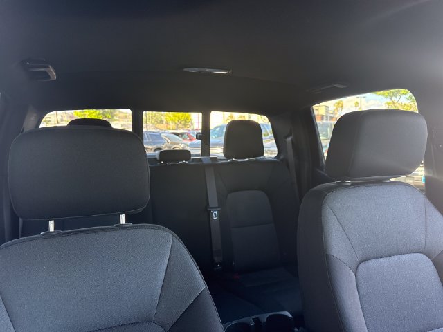 Used 2025 Chevrolet Colorado W/T RWD image 35