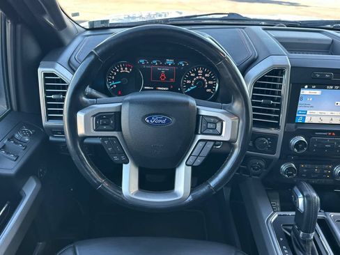 Used 2017 Ford F150 Platinum w/ Equipment Group 701A Luxury AWD/4WD image 14