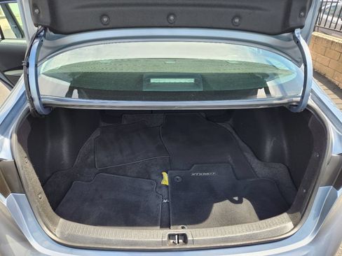 Used 2021 Toyota Corolla XLE w/ Carpet Mat Package (TMS) FWD image 12