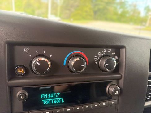 New 2026 Chevrolet Express 2500 RWD image 26