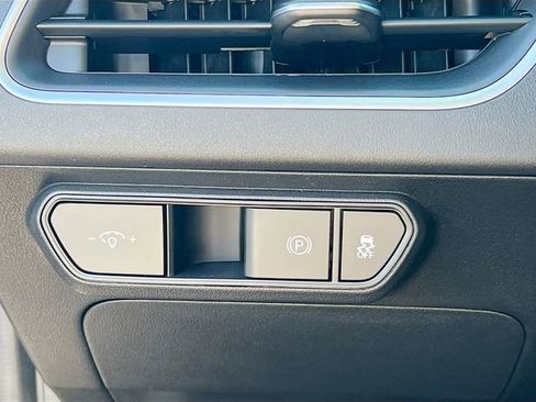 New 2026 Kia K4 LXS image 9