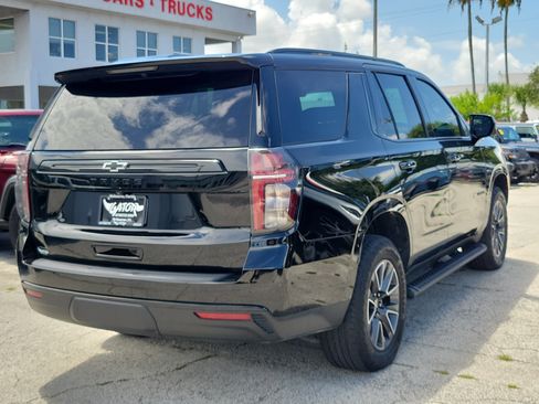 Used 2023 Chevrolet Tahoe Z71 w/ Luxury Package AWD/4WD image 4
