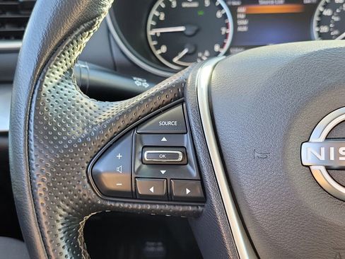 Certified 2023 Nissan Maxima SV w/ Floor Mat Group image 5