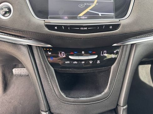 Used 2017 Cadillac XT5 Platinum w/ Driver Assist Package AWD/4WD image 22