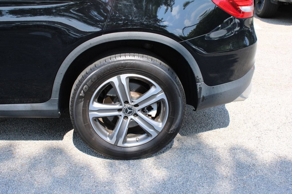 Used 2019 Mercedes-Benz GLC 300 4MATIC image 37