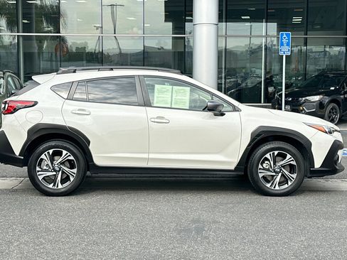 Certified 2024 Subaru Crosstrek 2.0i Premium w/ Crosstrek Mirror Package image 3