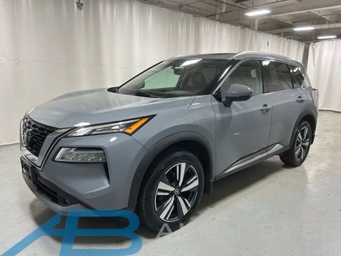 Used 2021 Nissan Rogue SL w/ Premium Package image 1