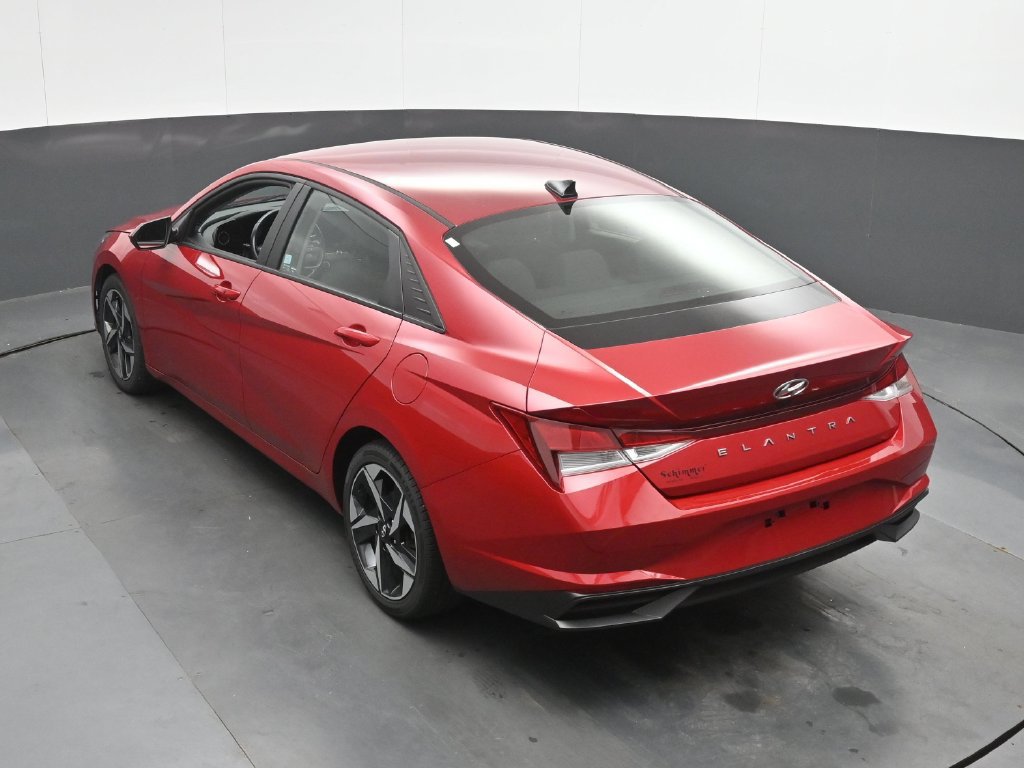 Used 2023 Hyundai Elantra SEL w/ Convenience Package FWD image 31
