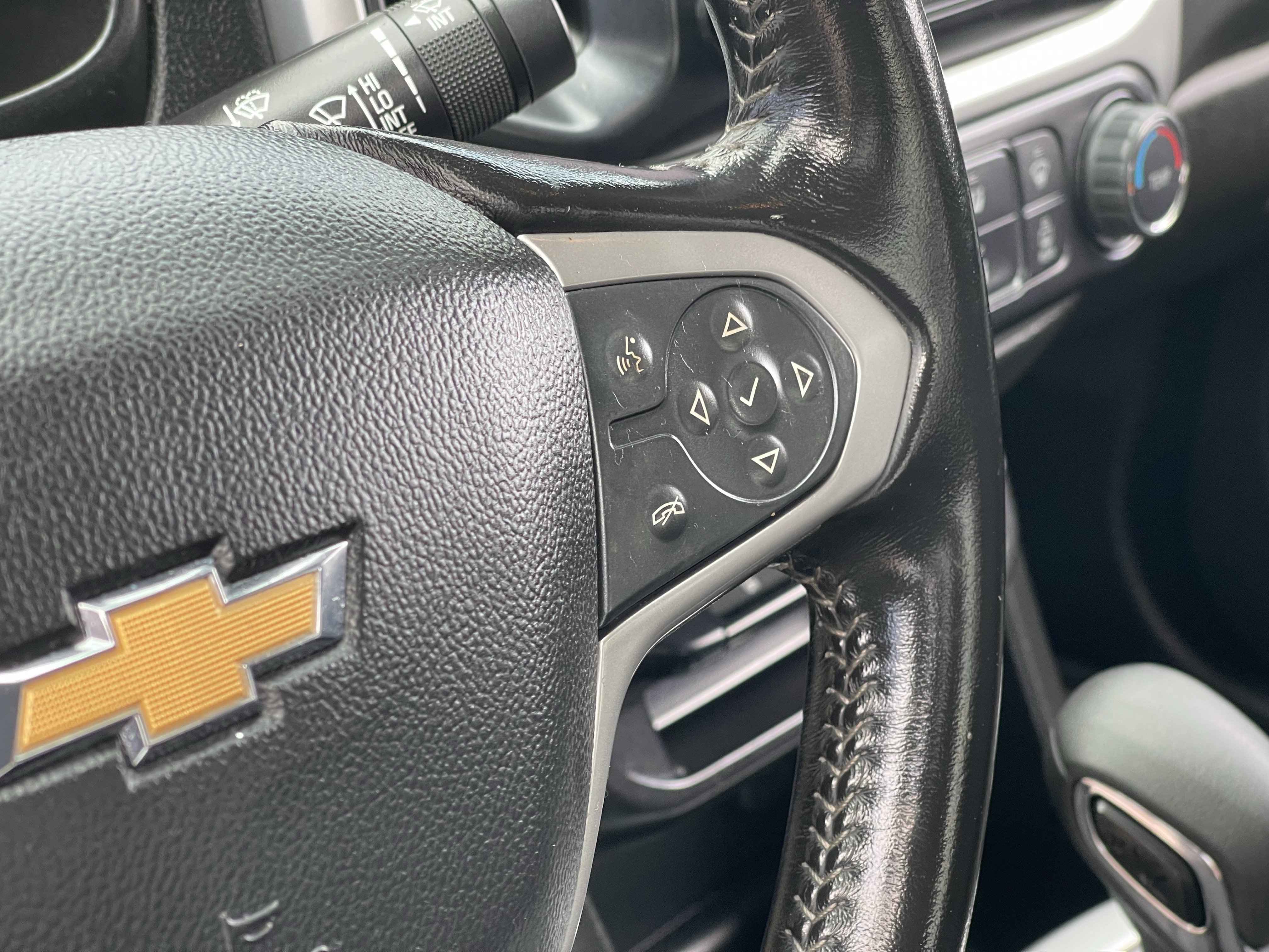 Used 2022 Chevrolet Colorado LT w/ LT Convenience Package RWD image 26