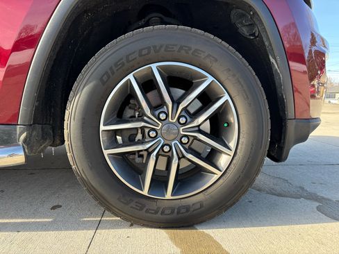 Used 2020 Jeep Grand Cherokee Limited AWD/4WD image 41