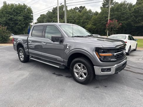 Used 2024 Ford F150 XLT w/ Mobile Office Package image 9