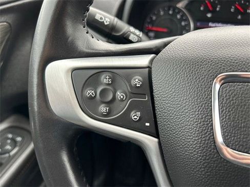 Used 2021 GMC Terrain SLT image 22