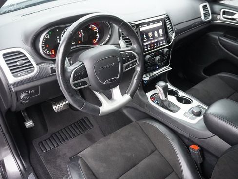 Used 2020 Jeep Grand Cherokee SRT image 11