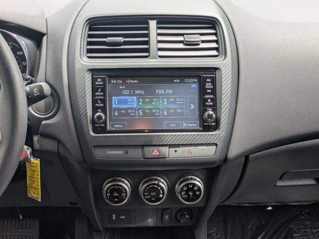 Used 2025 Mitsubishi Outlander Sport ES AWD/4WD image 18