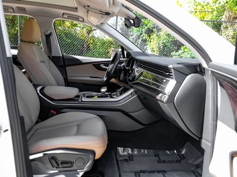 Used 2021 Audi Q7 3.0T Premium w/ Convenience Package image 34