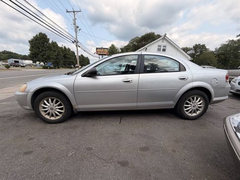 Used 2003 Chrysler Sebring LX FWD image 8