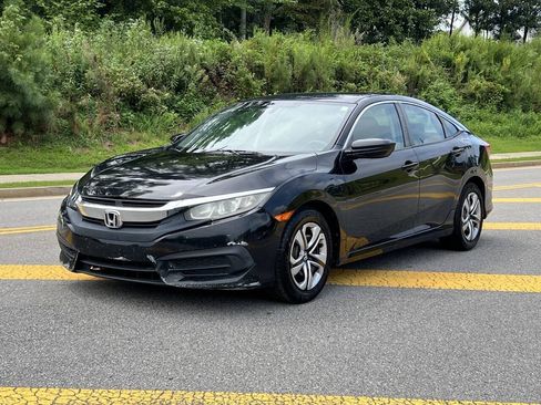 Used 2016 Honda Civic LX image 2