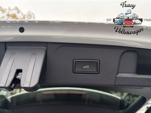 New 2026 Volkswagen Atlas SE image 25