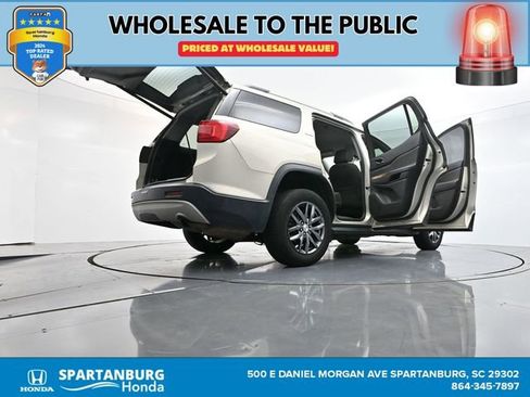 Used 2017 GMC Acadia SLE image 50