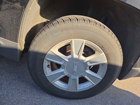 Used 2011 GMC Terrain SLE w/ Convenience Package image 6