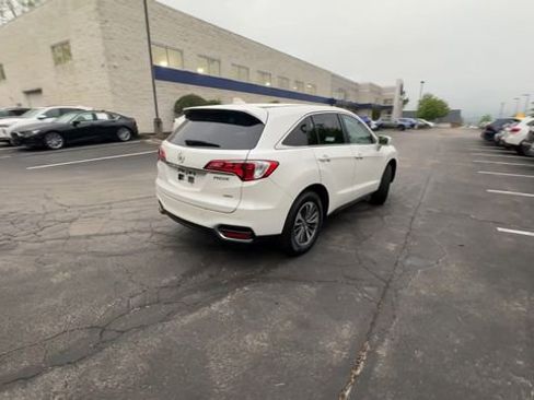 Used 2017 Acura RDX AWD w/ Advance Package image 9