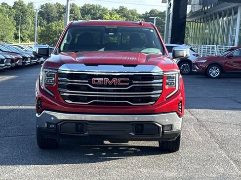 Used 2024 GMC Sierra 1500 SLT w/ SLT Premium Plus Package AWD/4WD image 14