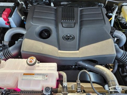 New 2025 Toyota Tundra SR5 image 19