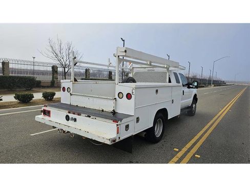 Used 2015 Ford F350 XL image 7