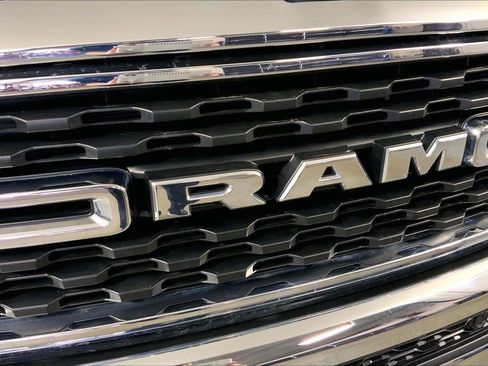 Used 2022 RAM 1500 Big Horn image 28