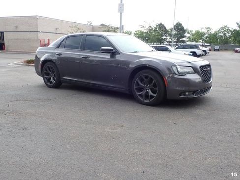 Used 2021 Chrysler 300 S RWD image 10