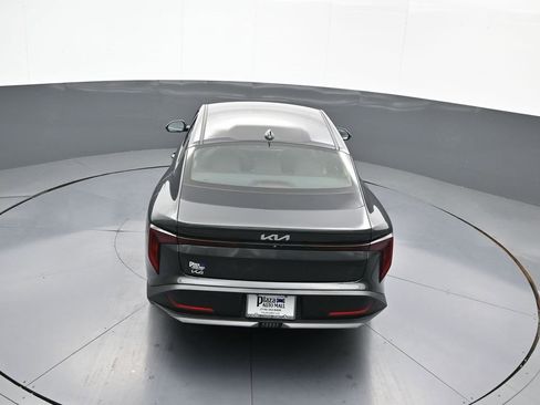 Certified 2025 Kia K4 LX image 38