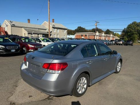 Used 2012 Subaru Legacy 2.5i Premium w/ All-Weather Pkg + Moonroof image 4
